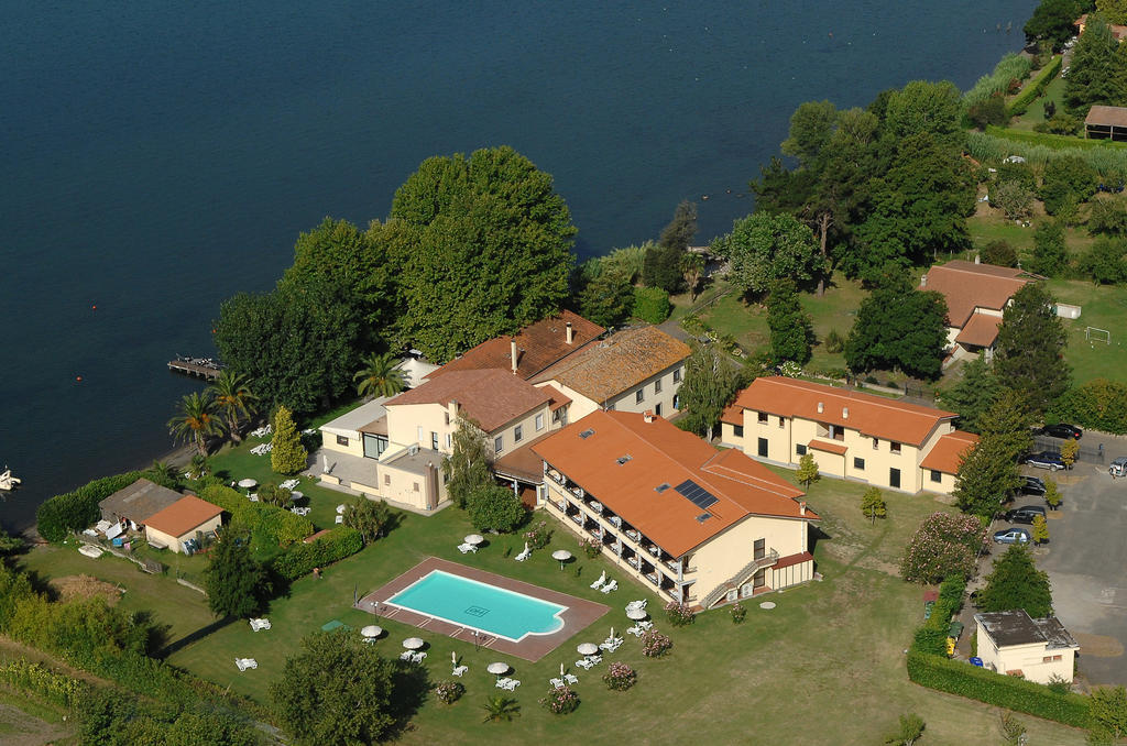 Hotel Eden Sul Lago 볼세나 외부 사진