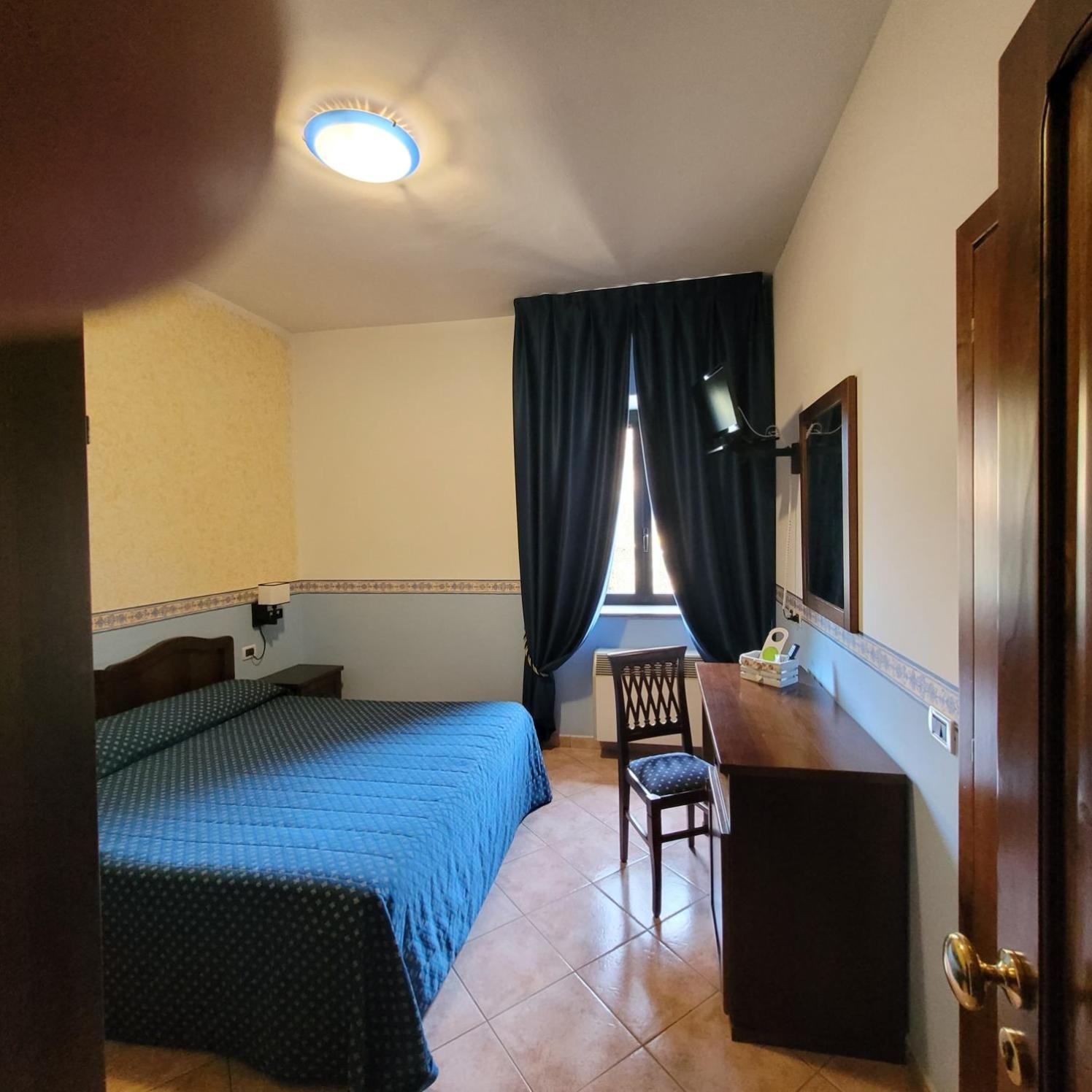 Hotel Eden Sul Lago 볼세나 외부 사진