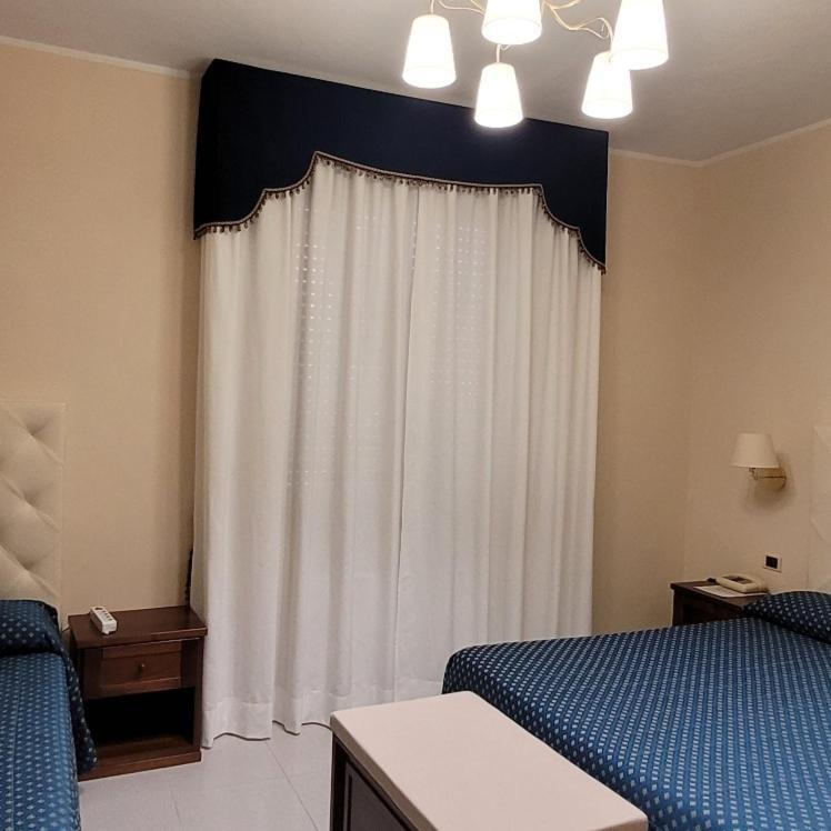 Hotel Eden Sul Lago 볼세나 외부 사진